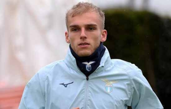Isaken-Tak-Fit-Lawan-Inter